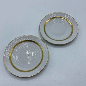 Jlmenau Graf Von Henneberg Allemagne Lourd  22k Gold Trim Classic Saucers Daphne